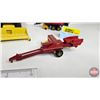 Image 9 : Collector Combo : New Holland (Variety of 10 pcs) (Scale 1:64)
