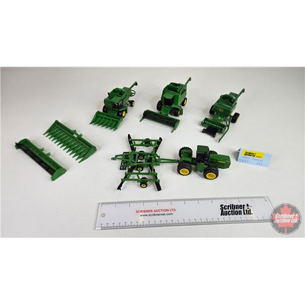 Collector Combo : John Deere - 8560 Tractor - 637 Disc - 7720 Combine w/Corn Header - Combine w/Head