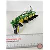 Image 4 : John Deere Precision Classics #6 : Model F145H : 5-Bottom Moldboard Plow (ERTL) (Scale 1:16) (Box Me