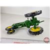 Image 13 : John Deere Precision Classics #12 : The Model "B" Tractor (ERTL Collectibles) (Scale 1:16) (Box Meas