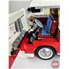 Image 10 : LEGO Building Toy : Volkswagen T1 Camper Van : Constructed  (Box Measures : 14-3/4"H x 18-3/4"W x 2-
