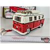 Image 14 : LEGO Building Toy : Volkswagen T1 Camper Van : Constructed  (Box Measures : 14-3/4"H x 18-3/4"W x 2-