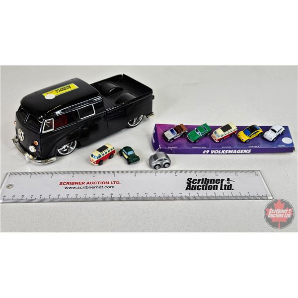 Collector Combo: VW Bus/Truck (Scale 1:24) & Micro VW Toys