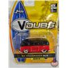 Image 5 : Jada Toys (3): - '62 Volkswagen Bus (Blue/White) (2006) - '62 Volkswagen Bus (Red/Black) (2006) - '7