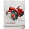 Image 8 : The Allis-Chalmers Model WD-45 Tractor : Precision Series #3 (ERTL) (Scale 1:16) (Box Measures: 7-1/