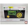 Image 11 : John Deere : The Unstyled Model B Tractor : Precision Classics #24 (ERTL) (Scale 1:16) (Box Measures