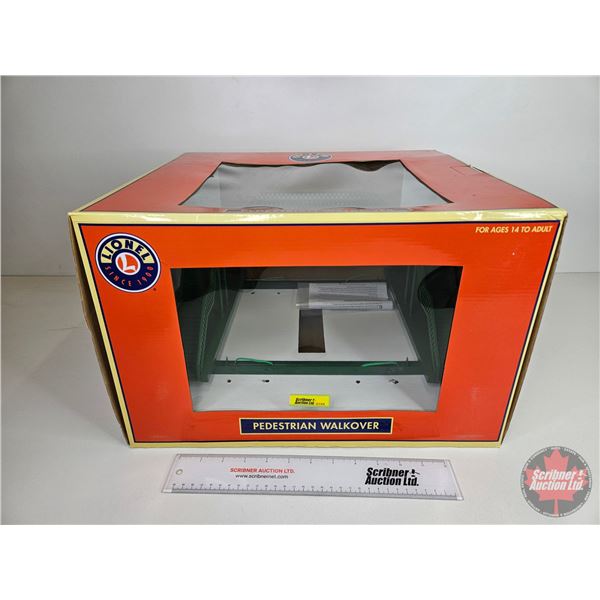 LIONEL : PEDESTRIAN WALKOVER 6-37115 (Box Measures: 11-1/4"H x 17-1/2"W x 15-5/8"D)