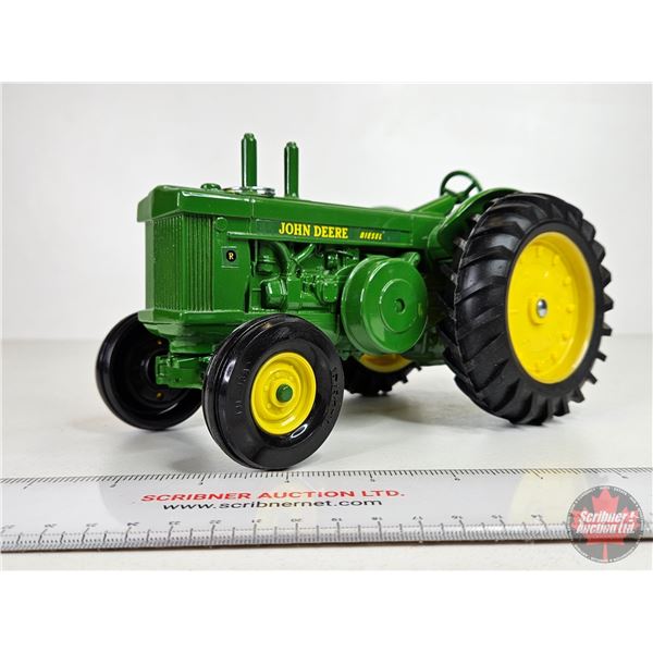 John Deere R Diesel Tractor (ERTL) (Scale 1:16)