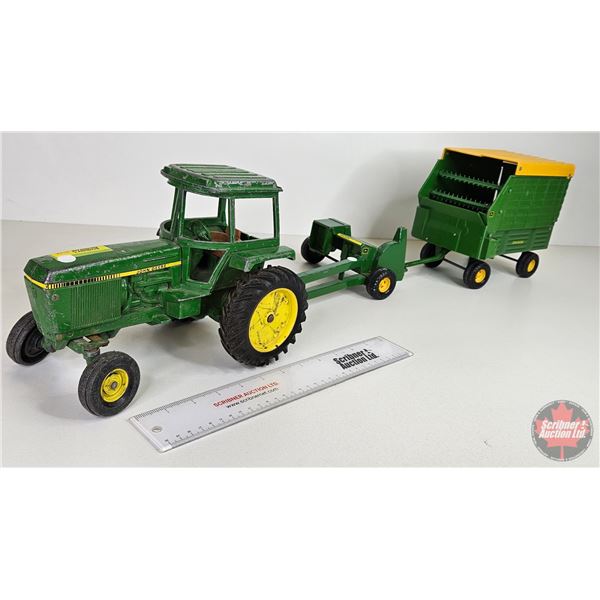 John Deere Tractor w/ Forage & Wagon (ERTL) (Scale 1:16)