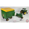 Image 3 : John Deere Tractor w/ Forage & Wagon (ERTL) (Scale 1:16)