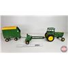 Image 4 : John Deere Tractor w/ Forage & Wagon (ERTL) (Scale 1:16)