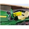 Image 9 : John Deere Utility Tractor : Blueprint Replica (ERTL) (Scale 1:16) (Box Measures : 4-1/2"H x 9"W x 5