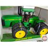 Image 3 : John Deere 9200 Tractor: Tripples (ERTL) (Scale 1:16) (Box Measures : 10"H x 18"W x 111"D)