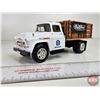 Image 2 : 1957 Chevy Stake Truck : New Holland (ERTL Collectibles Prestige Series) (Scale 1:25) (Box Measures 
