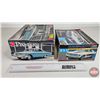 Image 7 : Car Models (2) : - Boss Mustang Street Machine (Scale 1:24) (Note: Not Assembled) - 1963 Ford Galaxi