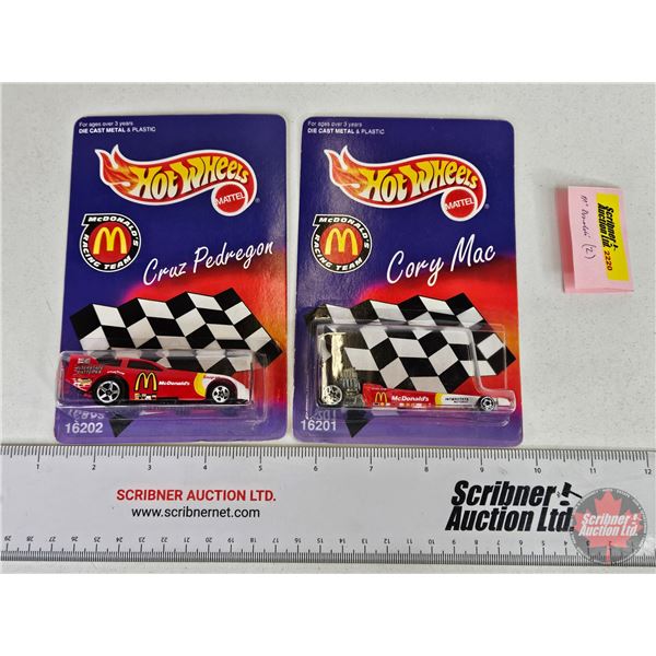 Hot Wheels (2) : McDonalds's Racing Team - Cruz Pedregon - Cory Mac (Scale 1:64)