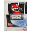 Image 2 : Hot Wheels (2) : Limited Edition - Vintage Volkswagen Microbus : Metal Collections (Collector No. 06