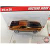 Image 3 : Hot Wheels Classics (3) : Mustang Mach 1 (Scale 1:64)