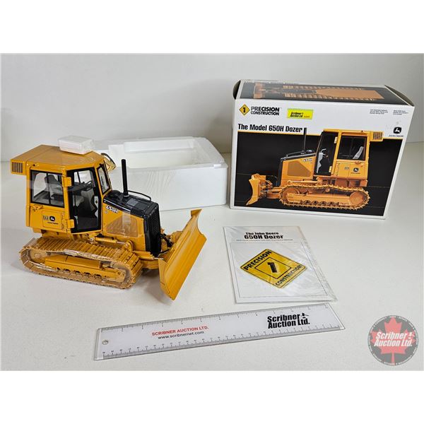 John Deere Model 650H Dozer : Precision Construction #1 (ERTL) (Scale 1:16) (Box Measures : 9"H x 12