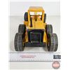 Image 6 : Tonka Grader (Repainted) (Measures : 7"H x 8"W x 16-1/2"L)