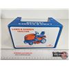 Image 5 : Massey Ferguson Lawn & Garden Tractor (ERTL) (Scale 1:16) (Box Measures : 4-1/4"H x 7-1/4"W x 4-1/2"