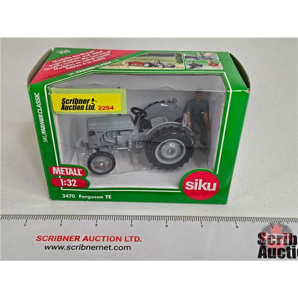 Siku Farmer Classic 3470 Ferguson TE (Scale 1:32) (Box Measures : 4"H x 6"W x 3"D)