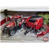 Image 3 : CASE IH Haying Set (ERTL) (Scale 1:64) (Box Measures : 3-1/4"H x 9"W x 5"D)