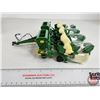 Image 10 : John Deere Model 494-A Four-Row Planter : Precision Classics #9 (ERTL) (Scale 1:16) (Box Measures : 