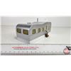 Image 3 : Rail King By M.T.H. Electric Trains : Mobile Home  ("O" Scale) (Box Measures : 7-1/4"H x 11"W x 3-1/