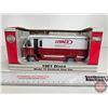 Image 2 : Lennox 1961 Divco Model 70 Dividend Step Van (Scale 1:34) (Box Measures : 4-1/2"H x 9-1/2"W x 4-1/4"