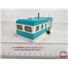 Image 3 : Rail King By M.T.H. Electric Trains : Mobile Home (Turquoise & White) ("O" Scale) (Box Measures : 7-