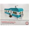 Image 8 : Rail King By M.T.H. Electric Trains : Mobile Home (Turquoise & White) ("O" Scale) (Box Measures : 7-