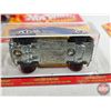 Image 4 : Hot Wheels Classics (3) : VW Bug (Redlines) (Scale 1:64)