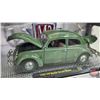 Image 3 : M2 Machines : 1952 VW Beetle Deluxe Model R59 (Scale : 1:24) (Box Measures : 4-1/2"H x 10"W x 5"D)