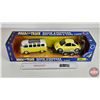 Image 1 : Road & Track Hot Haulers & Cool Cars : Volkswagen Van Samba w/ Volkswagen New Beetle (Scale 1:25) (B
