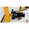 Image 10 : New Holland Combines (3) (ERTL) (Scale 1:64)