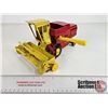 Image 2 : New Holland Sperry Rand Combine (ERTL) (Scale 1:32)