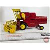 Image 9 : New Holland Sperry Rand Combine (ERTL) (Scale 1:32)