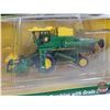 Image 3 : John Deere 7700 Combine w/ Grain Head (Scale 1:87) (Box Measures : 5"H x 6-1/4"W x 3"D)