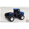 Image 6 : New Holland Tractors (2) : Tripples (1) Farm Progress Show 2001 (Scale 1:64)