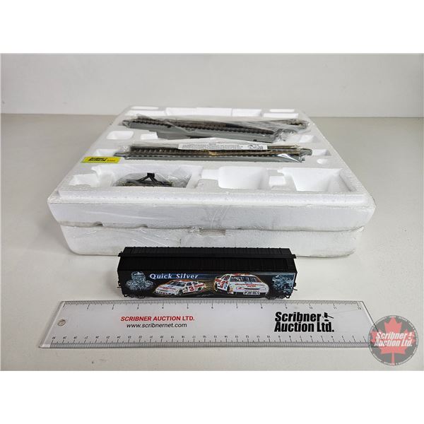 Bachmann "Quick Silver Box Car" w/ Switch & Track : Dale Earnhardt (COA) (Hathwthorne Village) ("HO"