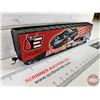 Image 3 : Bachmann "Continue The Legend Box Car" w/ Track : Dale Earnhardt (COA) (Hathwthorne Village) ("HO Sc