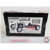 Image 9 : Hot Wheels So-Cal Speed Shop : '38 Ford Truck & '34 Ford 5-Window c/w Display Case (Scale 1:64) (Box