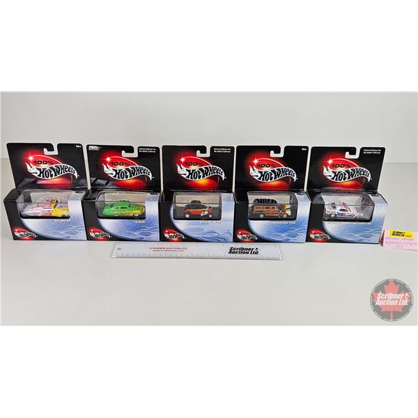 Hot Wheels (5) :  - Blown '34 Ford (Collector No. 05 2002) - Plymouth Barracuda Funny Car (Collector