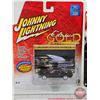 Image 2 : Johnny Lightning (2) :  - The Spoilers '70 Ford Mustang - Classic Gold 1965 Ford Mustang Fast Back (