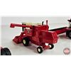 Image 7 : Variety CASE IH : - (2) Combine - Tractor  (Scale 1:64)