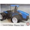 Image 3 : New Holland TJ530-TG305 Tractors 2- Piece Set : Launch Edition Phoenix 2006 (Scale 1:64) (Box Measur