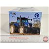 Image 7 : New Holland TJ530-TG305 Tractors 2- Piece Set : Launch Edition Phoenix 2006 (Scale 1:64) (Box Measur