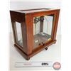 Image 8 : Antique MICROID Apothecary Analytical Balance Scale in Display Case (Wood / Glass) (Case Measures: 1