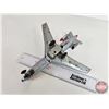 Image 9 : Tin Toy : Airplane "Boeing 727" (Batt Op) (Japan) (12-1/2"L)